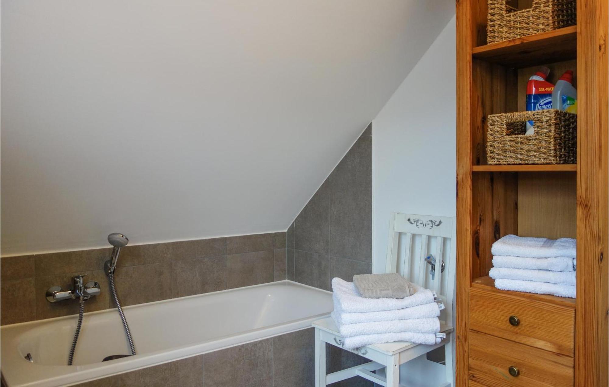 Awesome Home In Warendorf With Wifi Buitenkant foto
